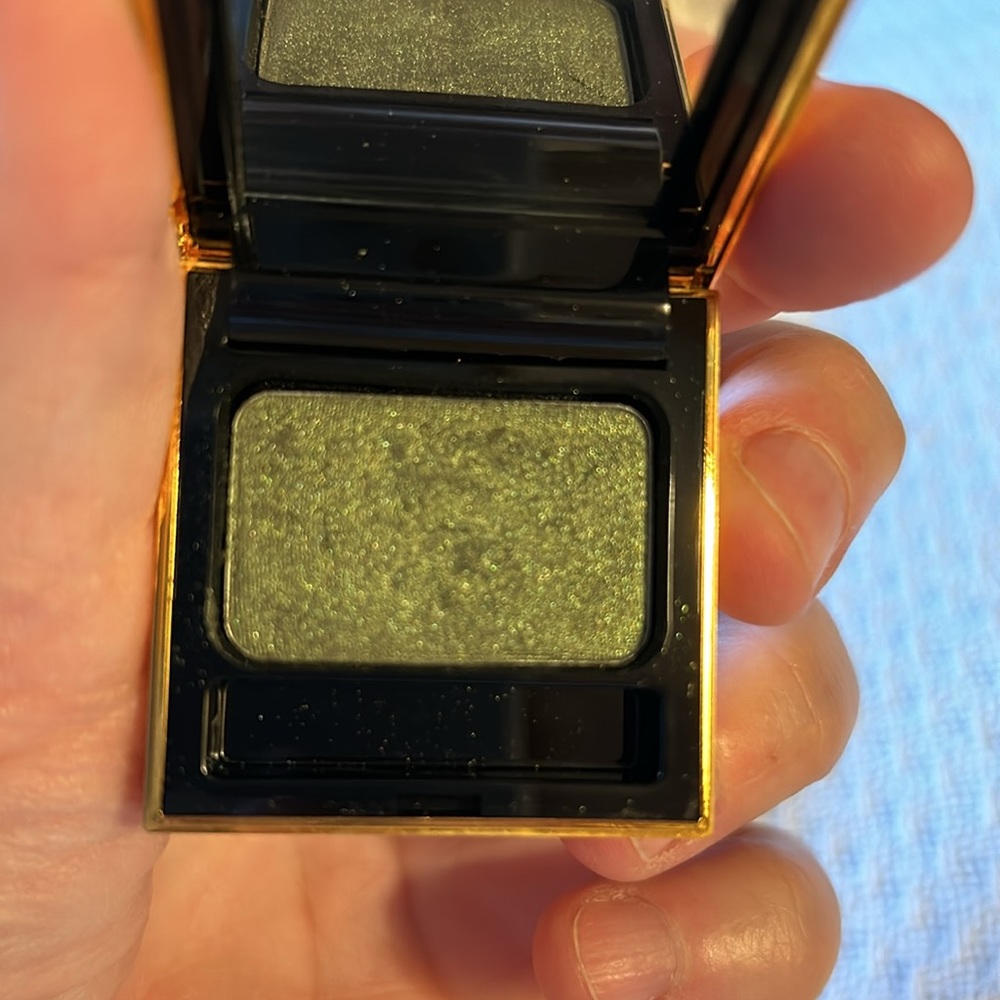 YSL eyeshadow - Picture 4 of 4